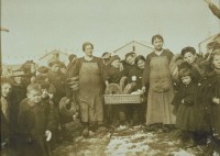Первая мировая война, Американский Красный Крест (раздача хлеба)