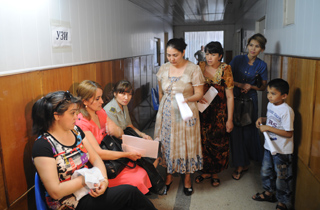Диагностика женщин-военных в Ташкенте