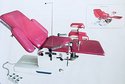 Электрический гинекологический операционный стол модели DST-IV
