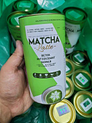 Hindiston yong'og'i ta'mi bilan Detoks matcha latte