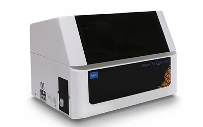 Автоматический биохимический анализатор Merilyzer AutoQuant 100i
