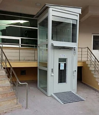 Шахтный инвалидный подъёмник