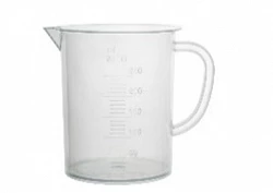 Naycha va tutqichli 500 ml darajali stakan, PP, avtoklavlangan