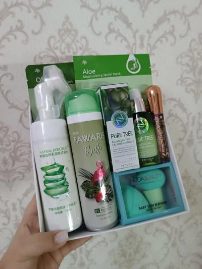 Подарочный набор бокс 8 марта для девушки:uz:8 mart uchun ayollar qizlar uchun parvarish to'plami beauty box